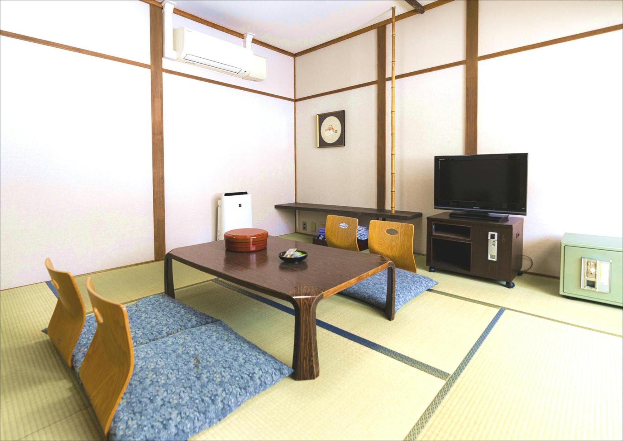 Hotel Grand 3*